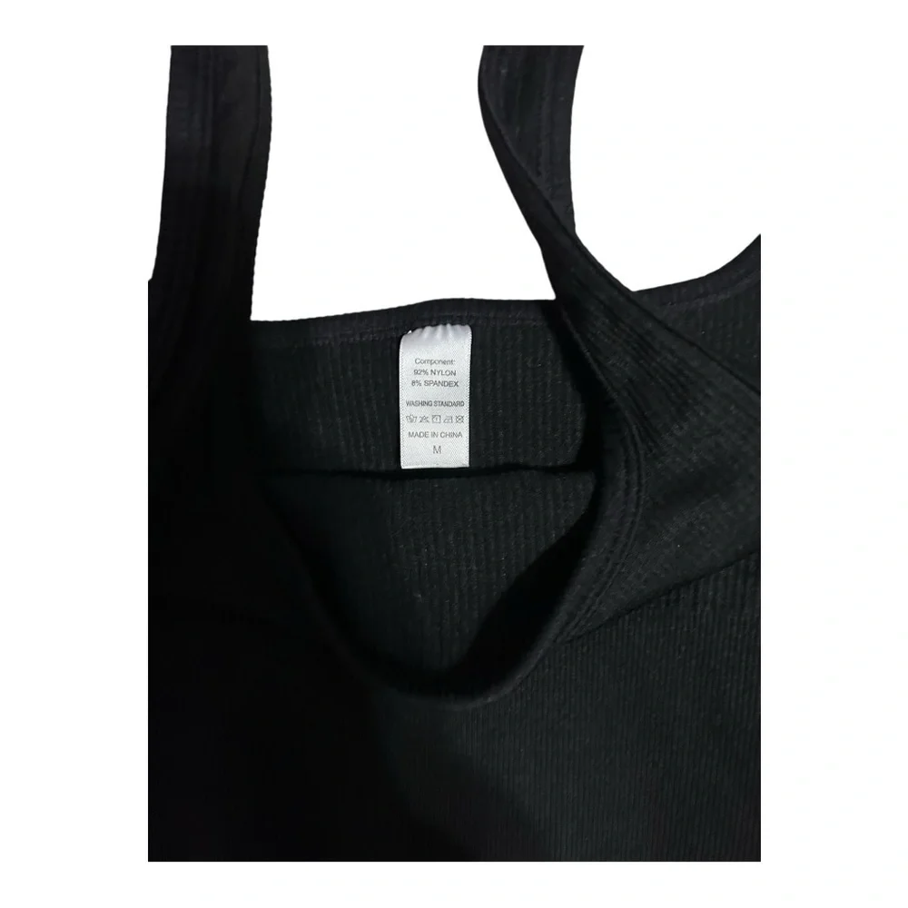Chic Black Sleeveless Jumpsuit - Picture 3 of 3